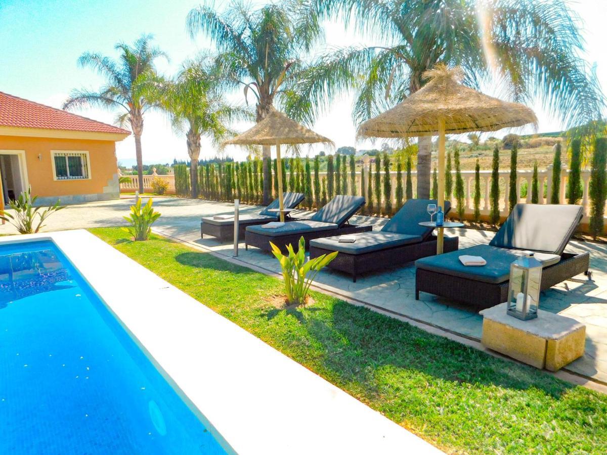 Tess Rancho Las Palmeras Alhaurín de la Torre Exterior photo
